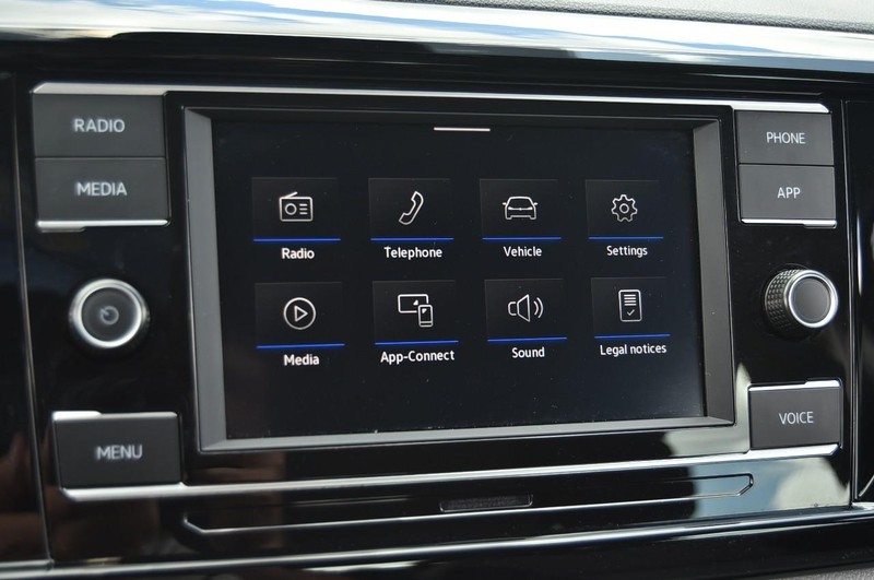 Volkswagen Taos Vehicle Image 14