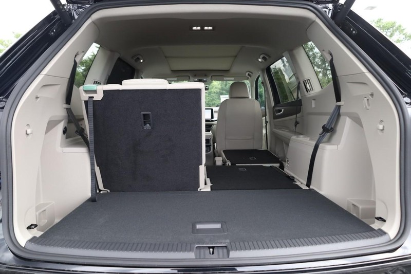 Volkswagen Atlas Vehicle Image 08