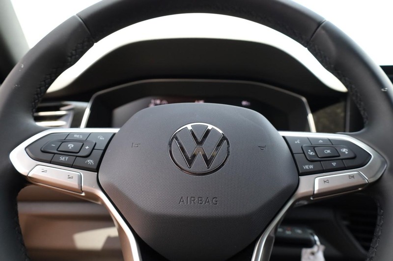 Volkswagen Jetta Vehicle Image 09