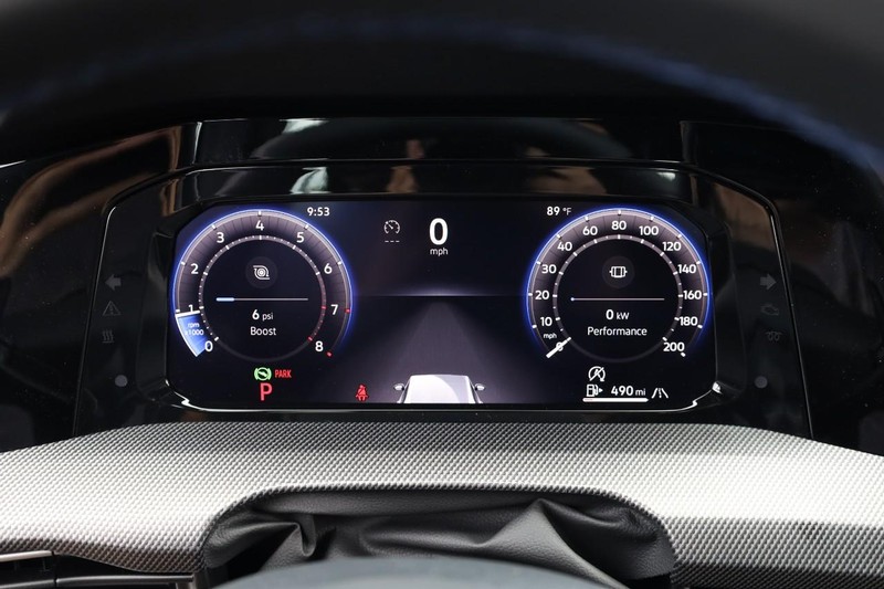Volkswagen Golf R Vehicle Image 10