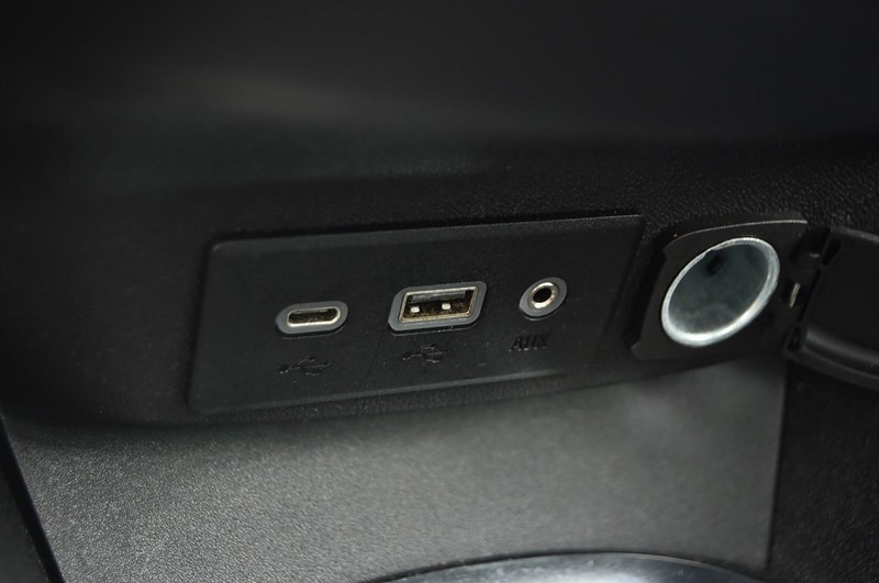 Chevrolet Malibu Vehicle Image 14