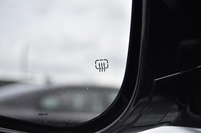 Jeep Grand Cherokee L Vehicle Image 10