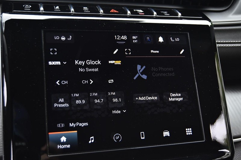 Jeep Grand Cherokee L Vehicle Image 14