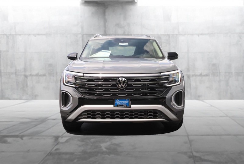 Volkswagen Atlas Vehicle Image 04