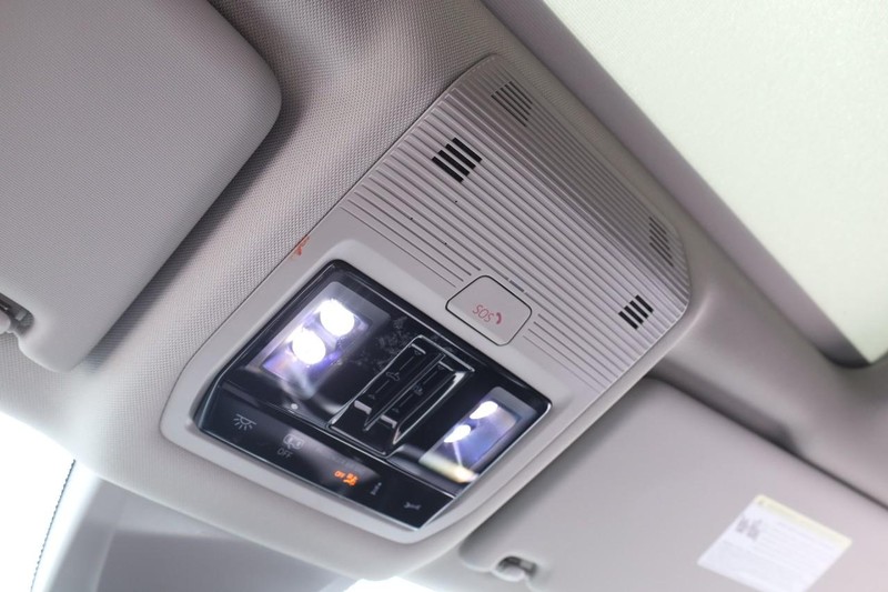 Volkswagen Atlas Vehicle Image 21
