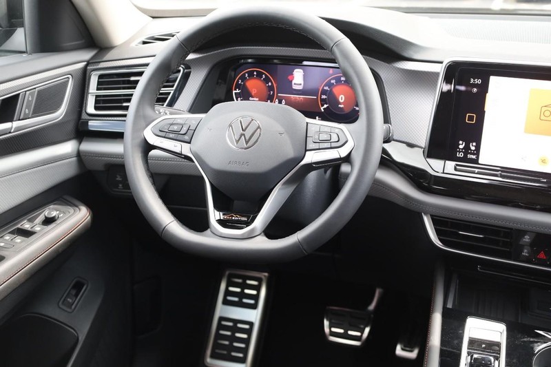 Volkswagen Atlas Vehicle Image 28