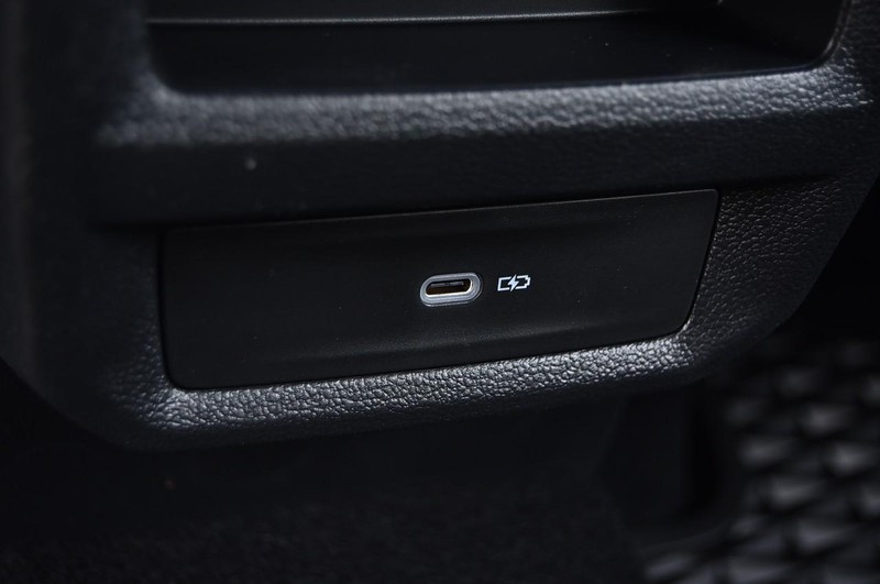 Volkswagen Taos Vehicle Image 23