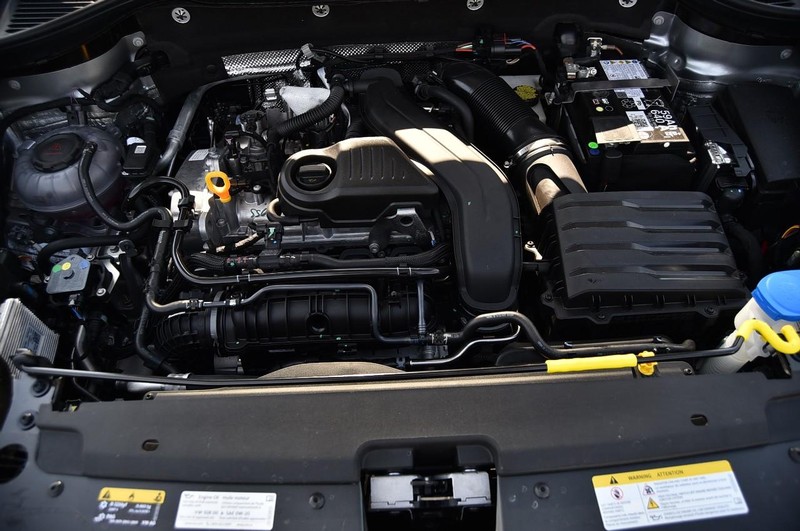 Volkswagen Taos Vehicle Image 25