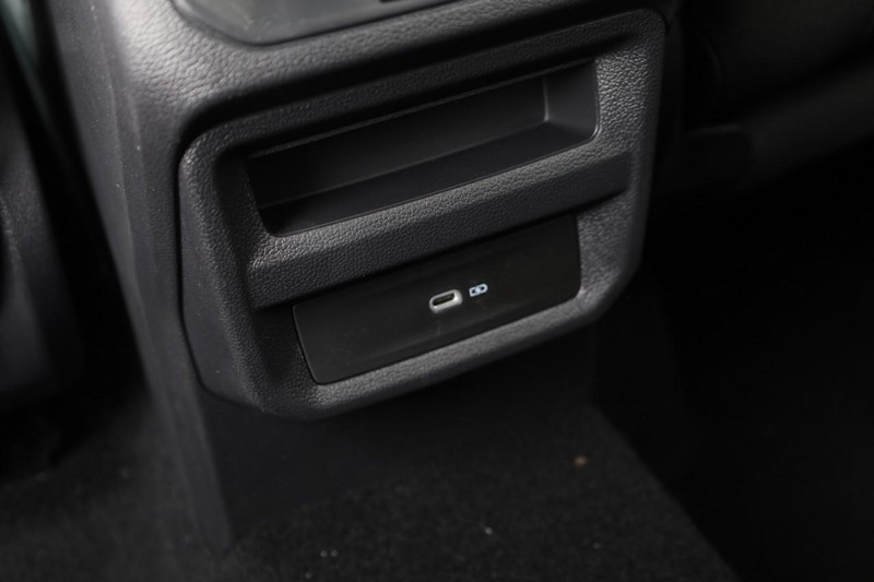 Volkswagen Taos Vehicle Image 26