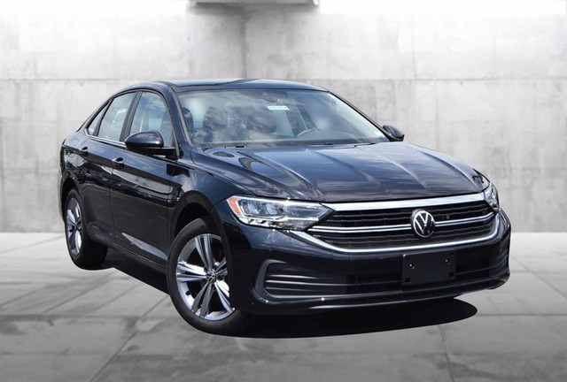 3VW7M7BU4RM096105