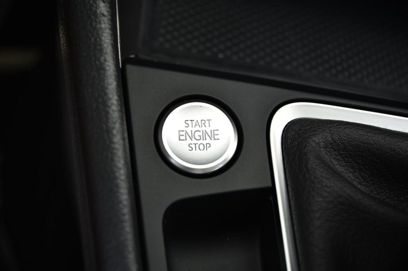 Volkswagen Jetta Vehicle Image 16