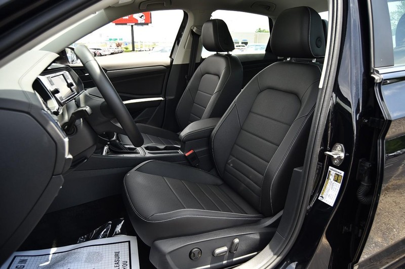 Volkswagen Jetta Vehicle Image 19