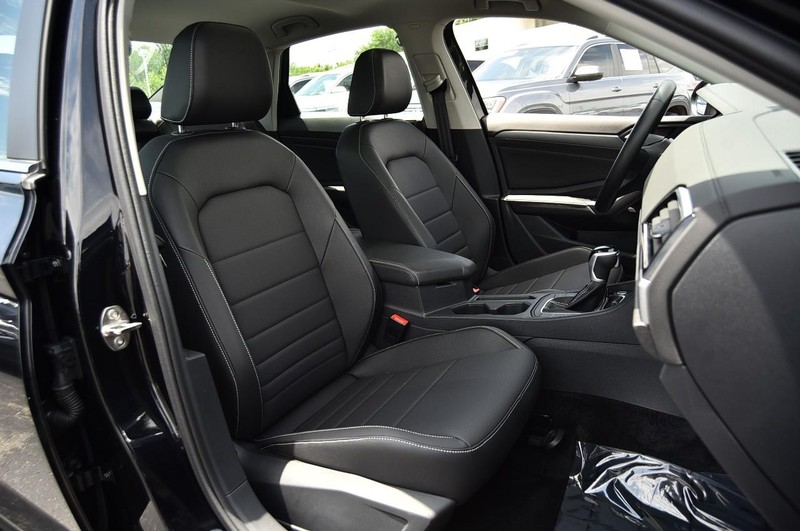 Volkswagen Jetta Vehicle Image 20