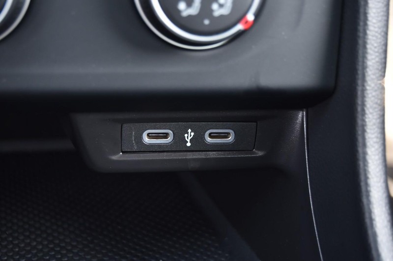 Volkswagen Jetta Vehicle Image 16