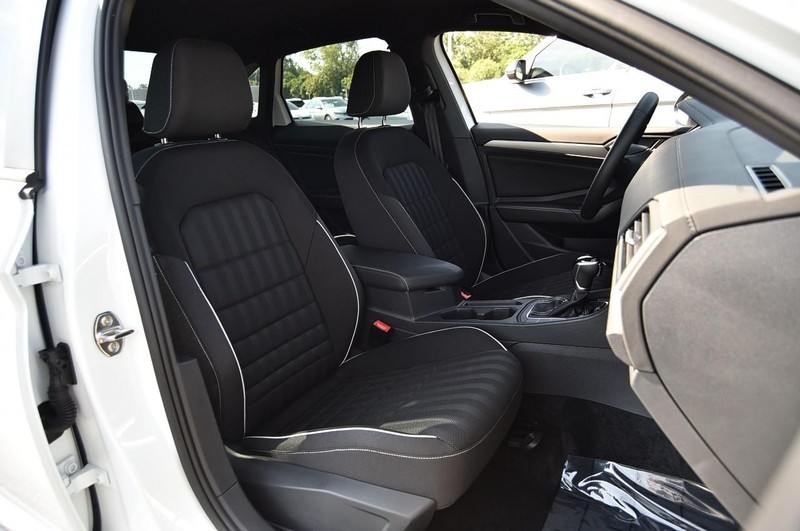 Volkswagen Jetta Vehicle Image 20
