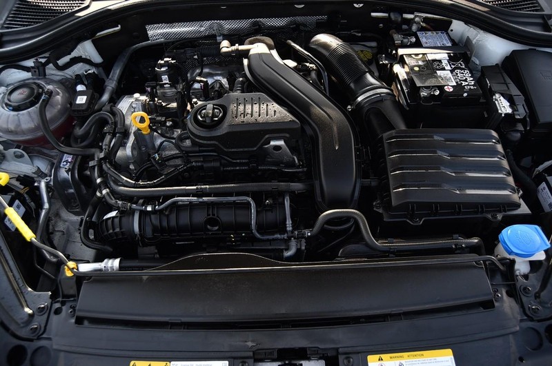 Volkswagen Jetta Vehicle Image 23