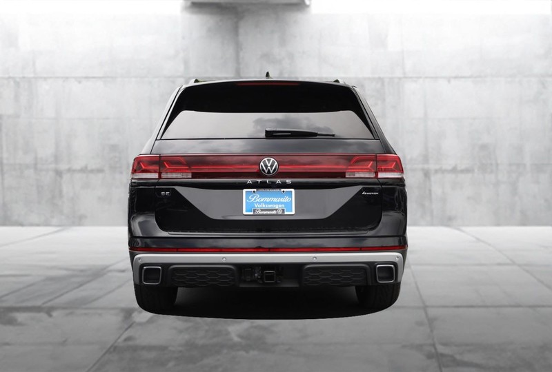 Volkswagen Atlas Vehicle Image 06