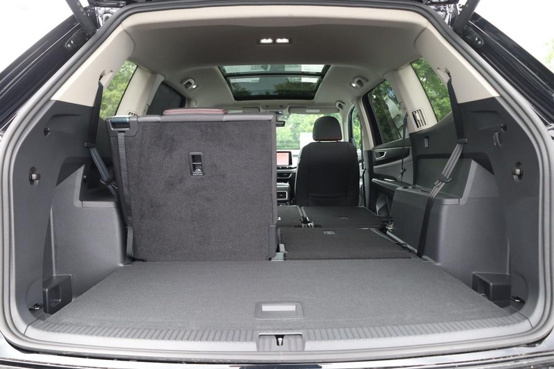 Volkswagen Atlas Vehicle Image 08