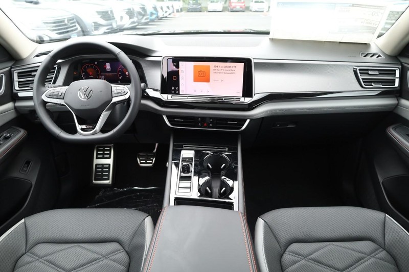 Volkswagen Atlas Vehicle Image 27