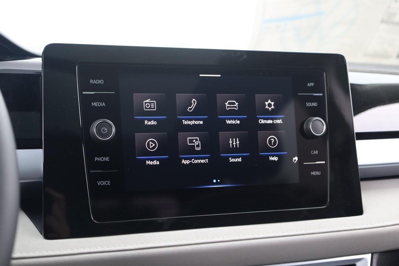 Volkswagen Taos Vehicle Image 15
