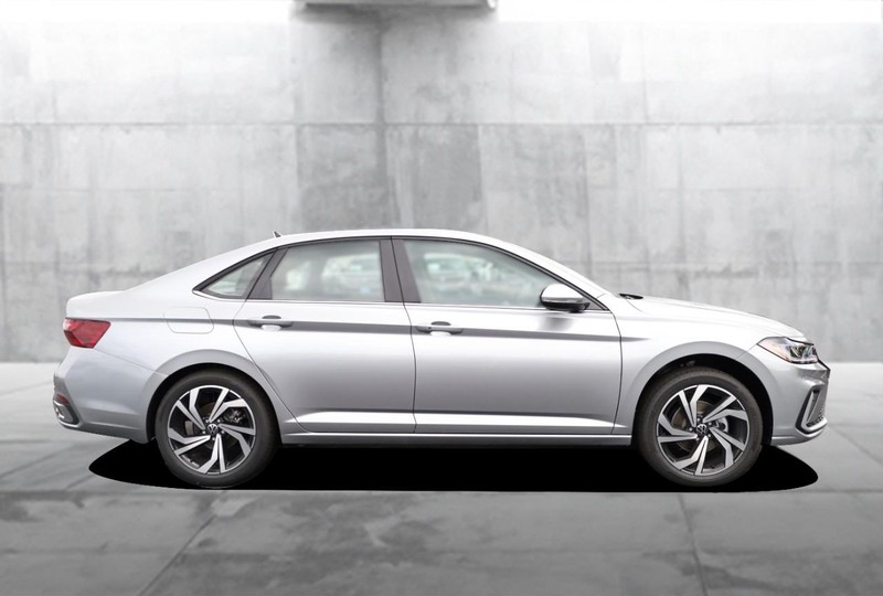 Volkswagen Jetta Vehicle Image 05