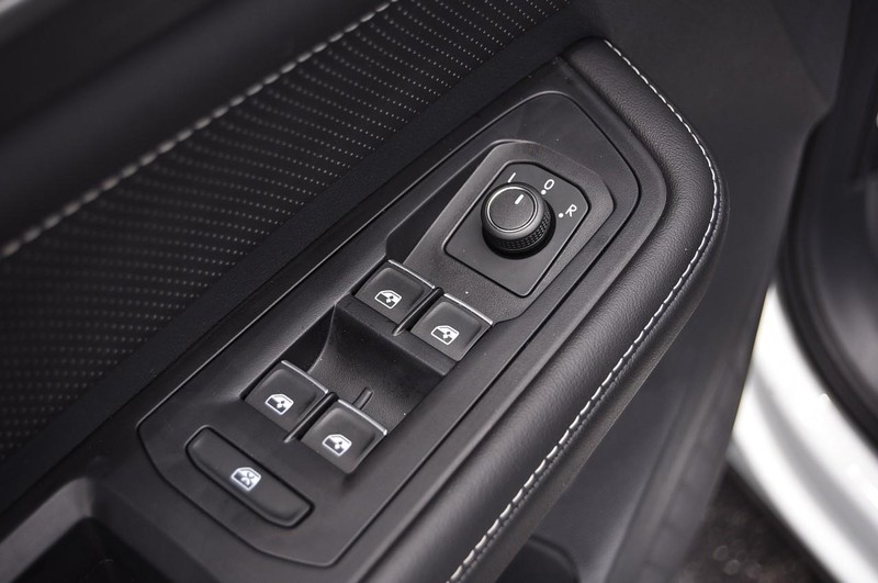 Volkswagen Atlas Cross Sport Vehicle Image 08