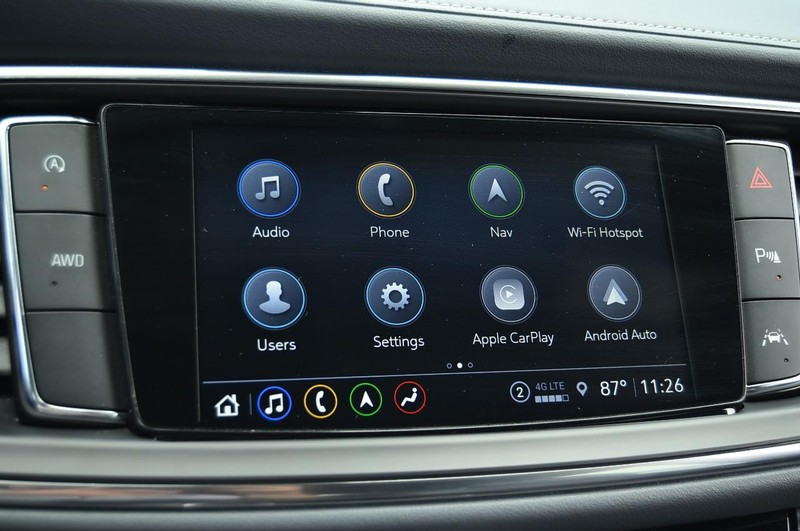 Buick Enclave Vehicle Image 14
