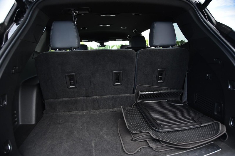 Buick Enclave Vehicle Image 23
