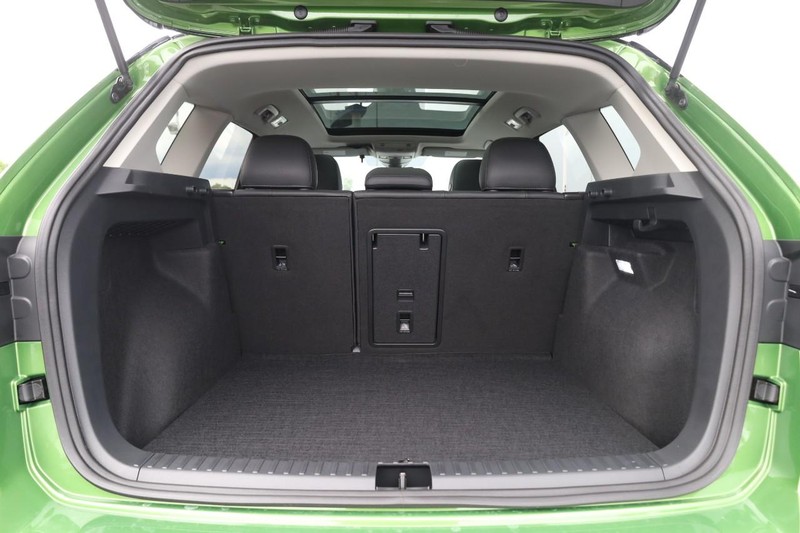 Volkswagen Taos Vehicle Image 07