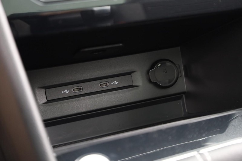 Volkswagen Taos Vehicle Image 20