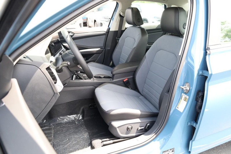 Volkswagen Jetta Vehicle Image 08