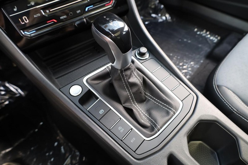 Volkswagen Jetta Vehicle Image 18