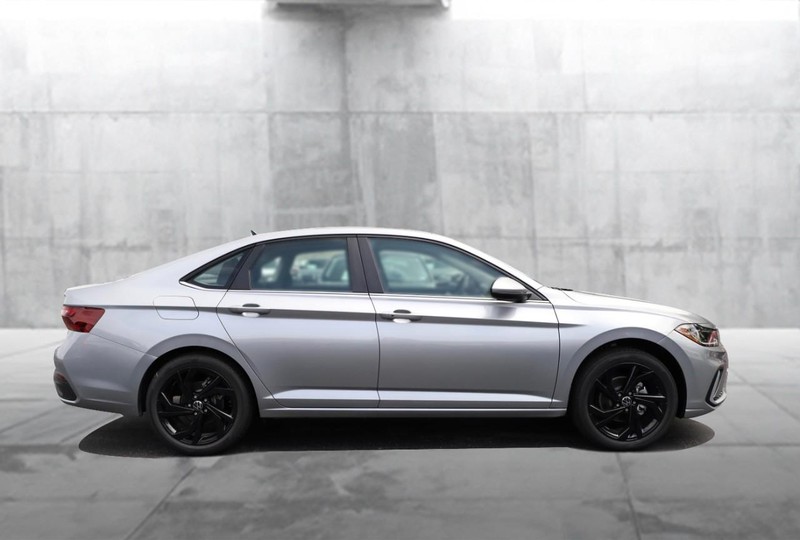 Volkswagen Jetta Vehicle Image 05