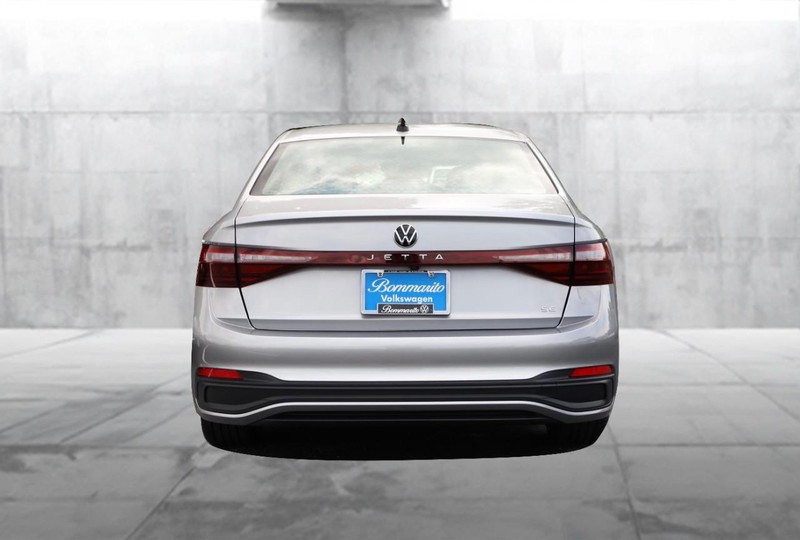 Volkswagen Jetta Vehicle Image 06