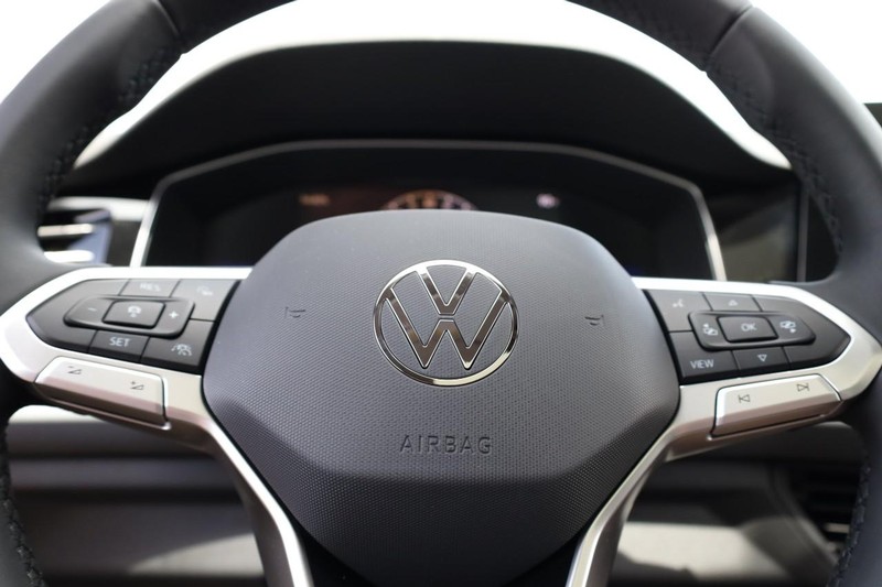 Volkswagen Jetta Vehicle Image 10