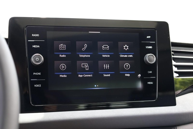 Volkswagen Jetta Vehicle Image 12