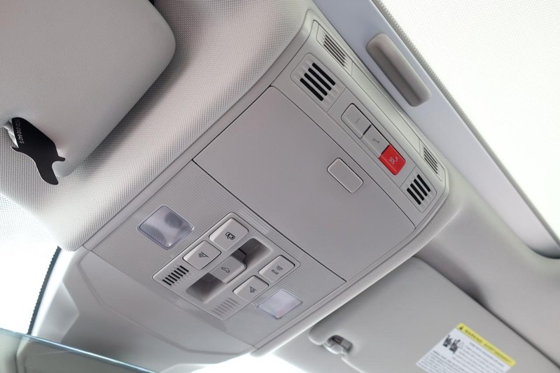 Volkswagen Jetta Vehicle Image 19