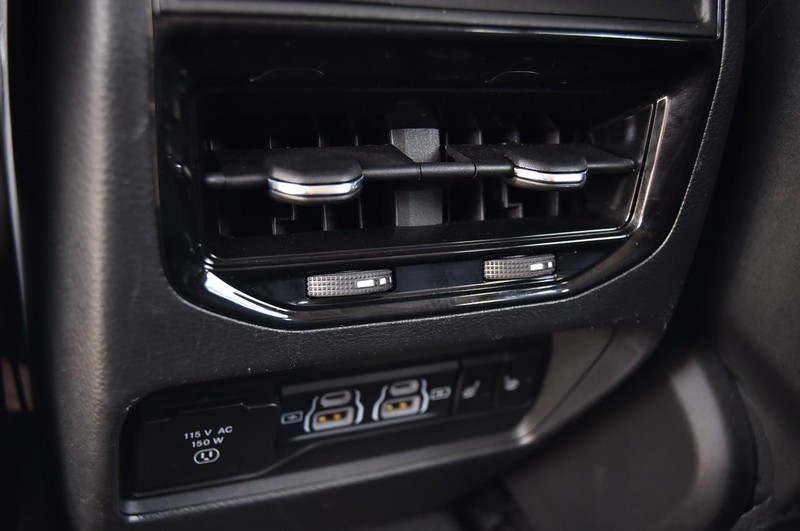 Jeep Grand Cherokee 4xe Vehicle Image 27