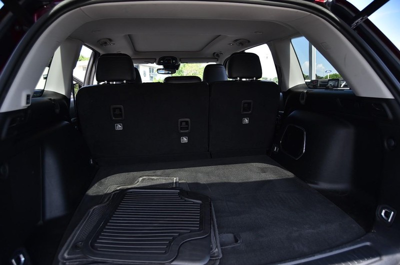 Jeep Grand Cherokee 4xe Vehicle Image 28