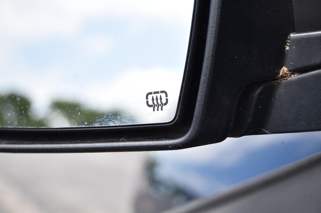 Jeep Cherokee Vehicle Image 10