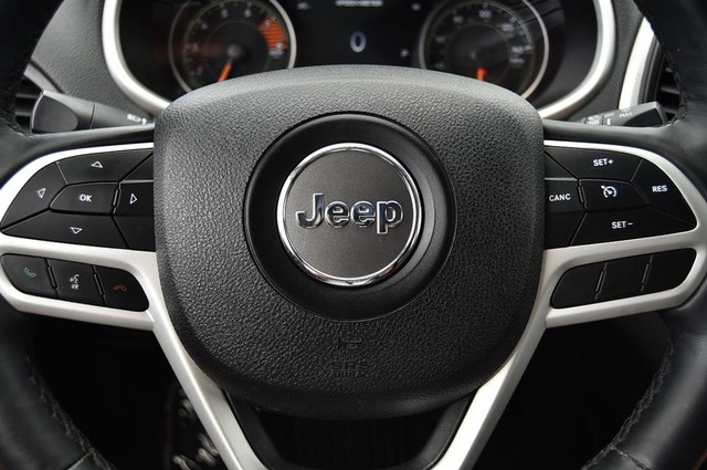 Jeep Cherokee Vehicle Image 20
