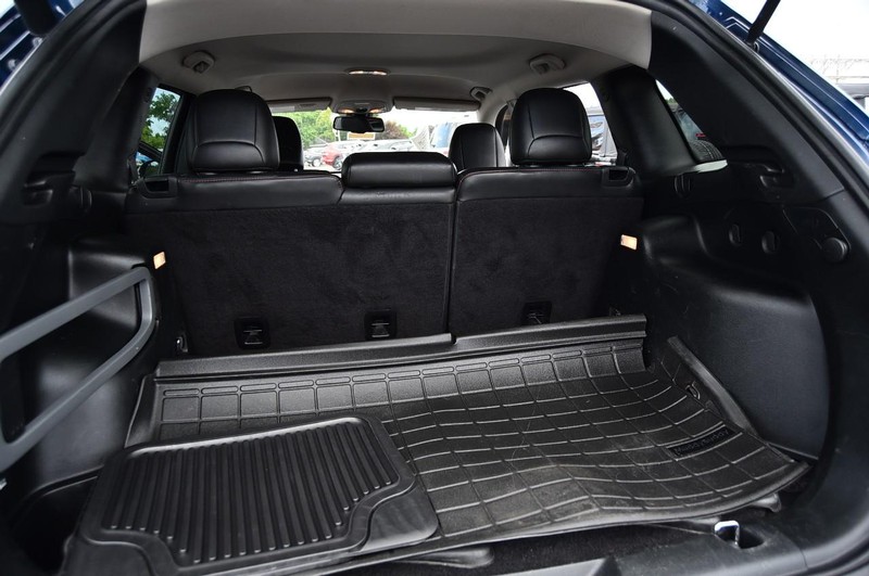 Jeep Cherokee Vehicle Image 25