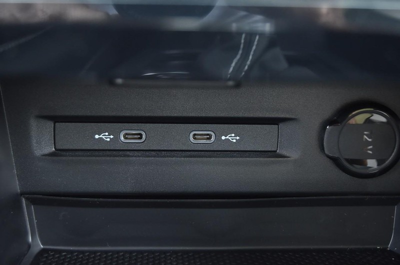 Volkswagen Taos Vehicle Image 15