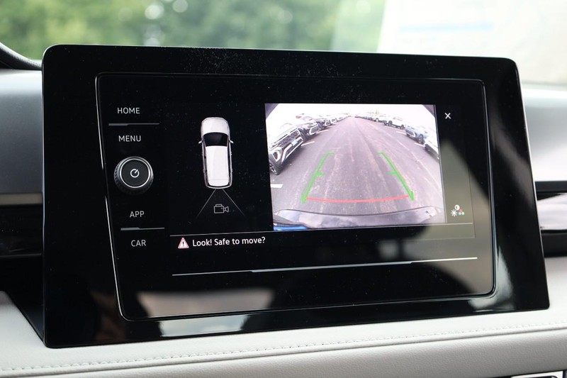 Volkswagen Taos Vehicle Image 15