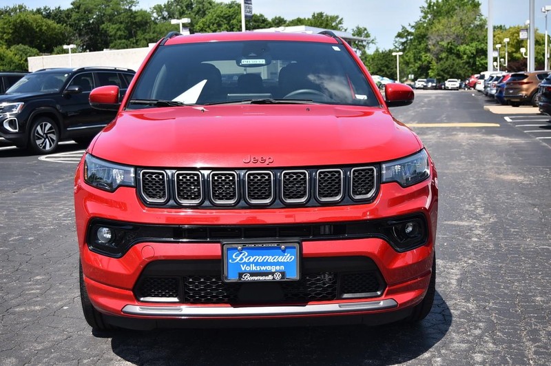 Jeep Compass Vehicle Image 04