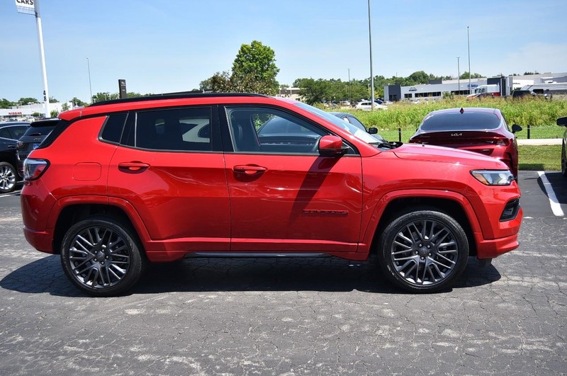 Jeep Compass Vehicle Image 05