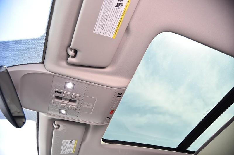 Volkswagen Taos Vehicle Image 21