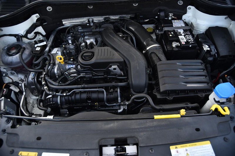 Volkswagen Taos Vehicle Image 26