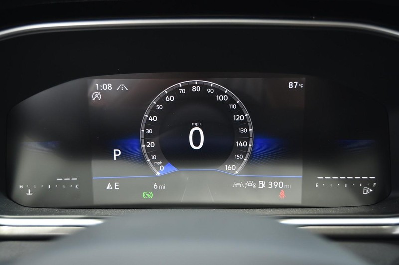 Volkswagen Taos Vehicle Image 11