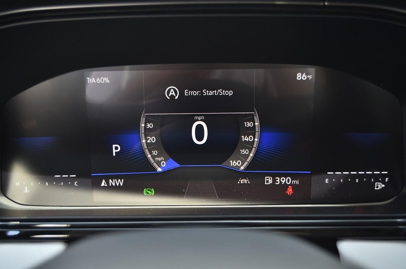 Volkswagen Taos Vehicle Image 11